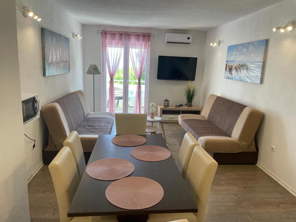 Nemira Beach Apartments Omis Luaran gambar