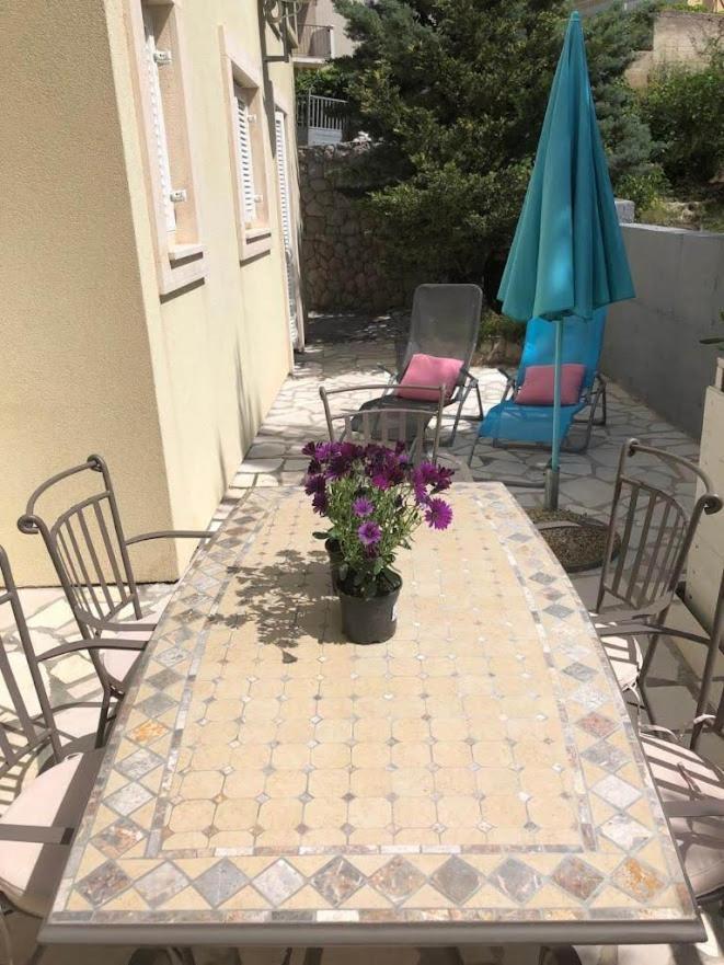 Nemira Beach Apartments Omis Luaran gambar